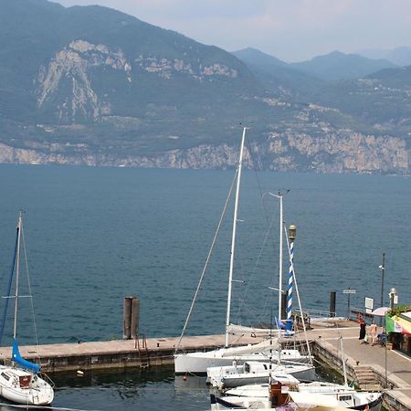 Hotel Danieli La Castellana Lago Di Garda Brenzone Extérieur photo
