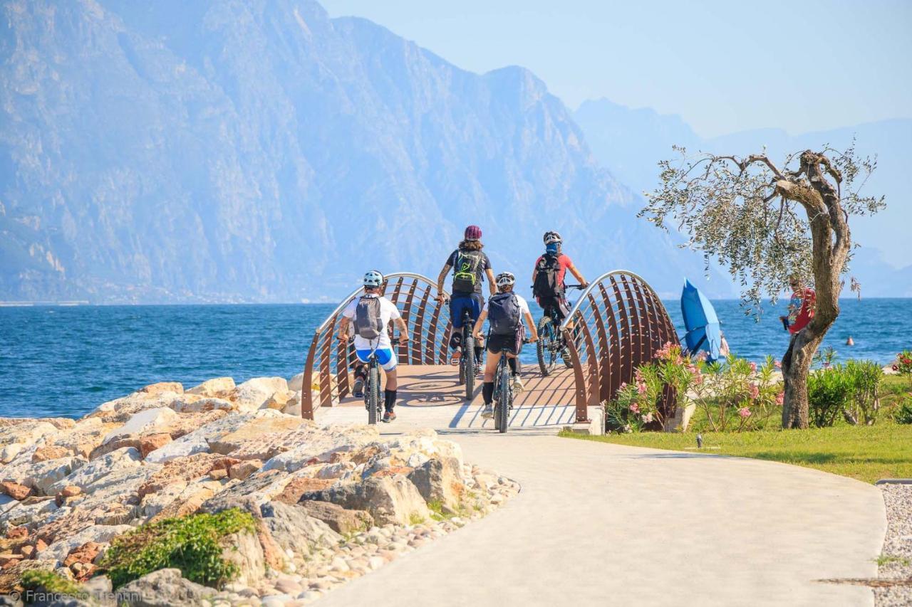 Hotel Danieli La Castellana Lago Di Garda Brenzone Extérieur photo